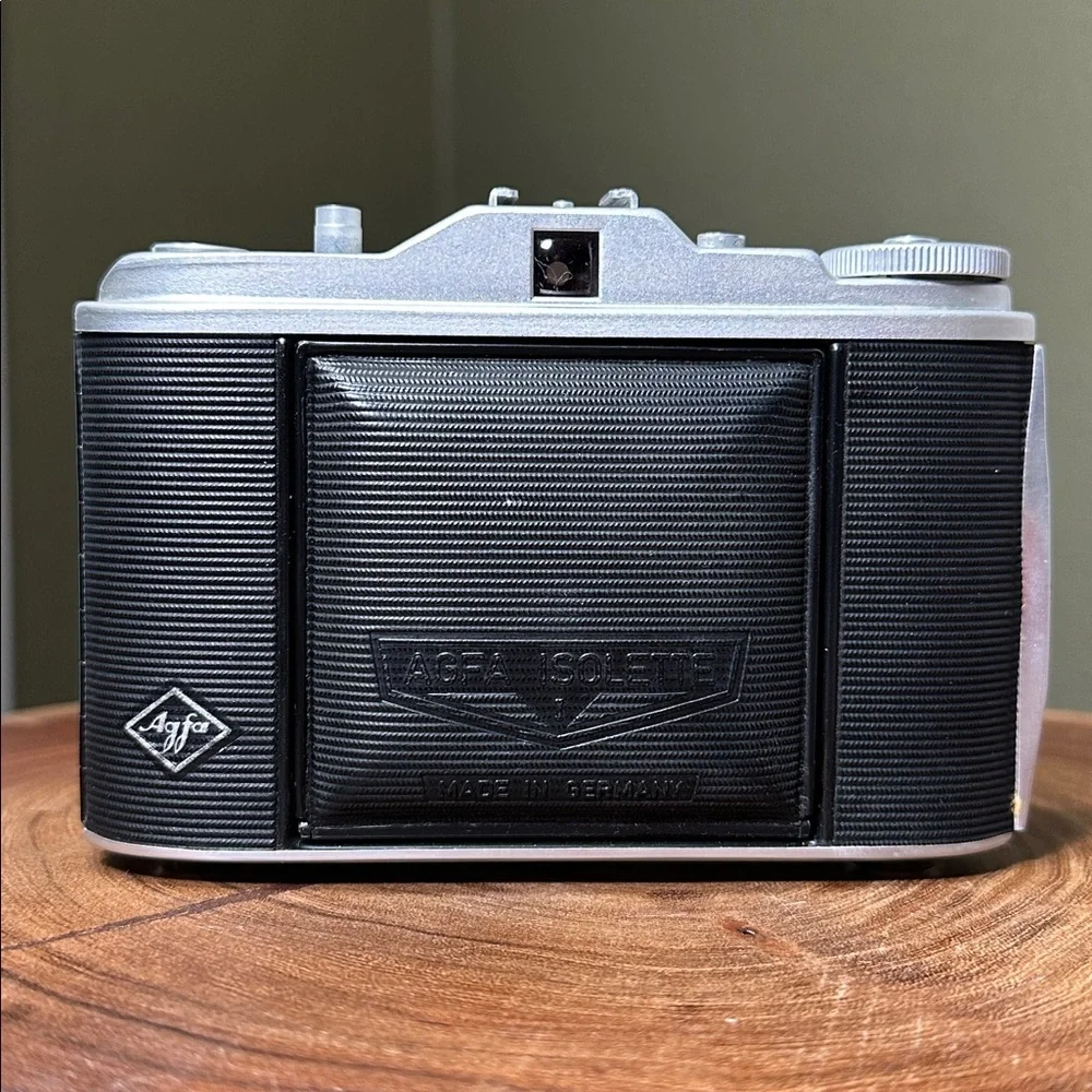 Agfa Isolette I - Working & GORGEOUS + Mystery Film